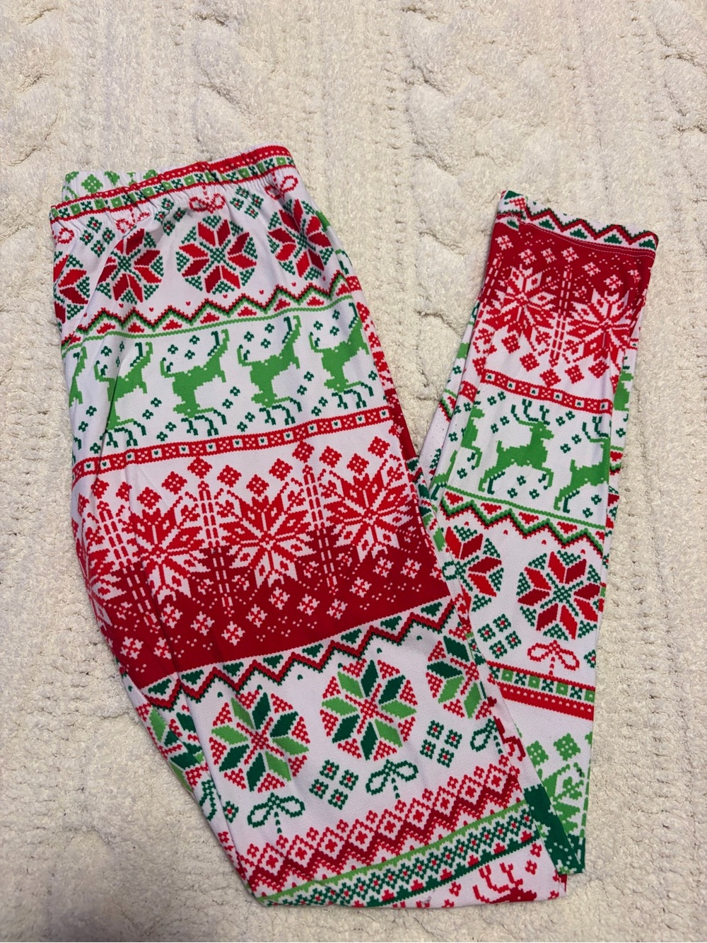 No Boundaries Red and Green Holiday Fair Isle Leggings